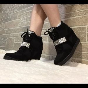 steve madden studded wedge sneakers